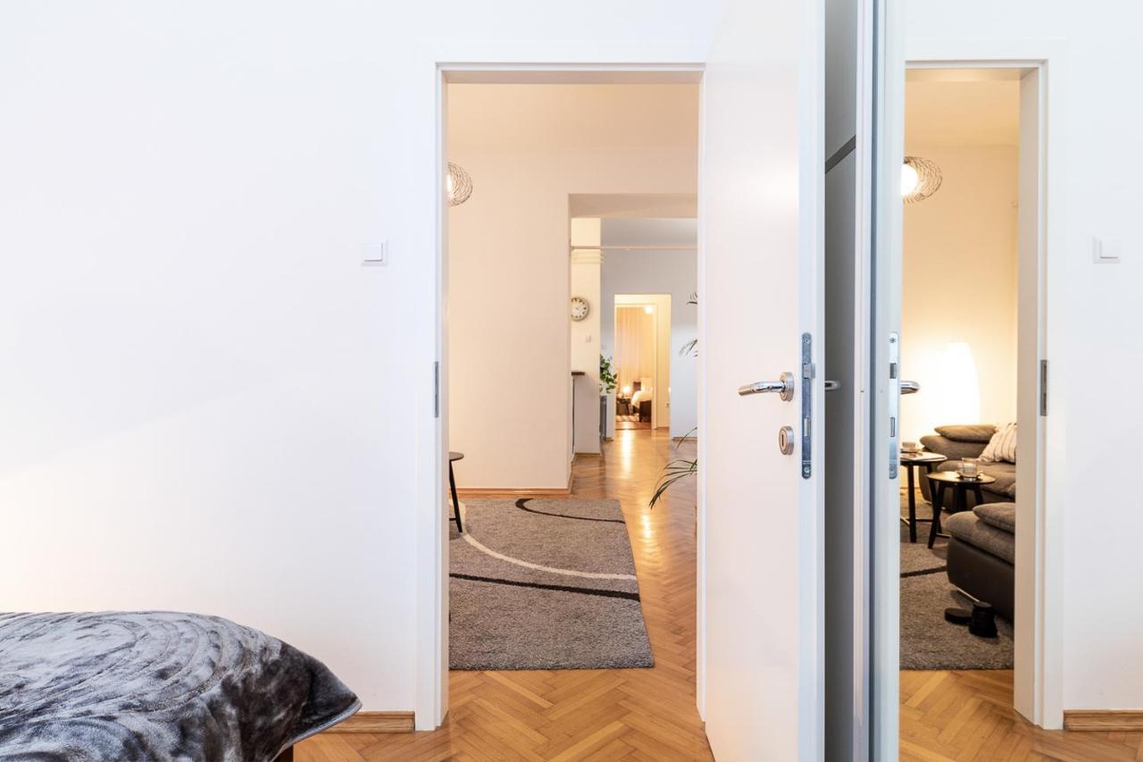 Modern Spacious 3Bdr Apartment In Heart Of Zagreb Buitenkant foto
