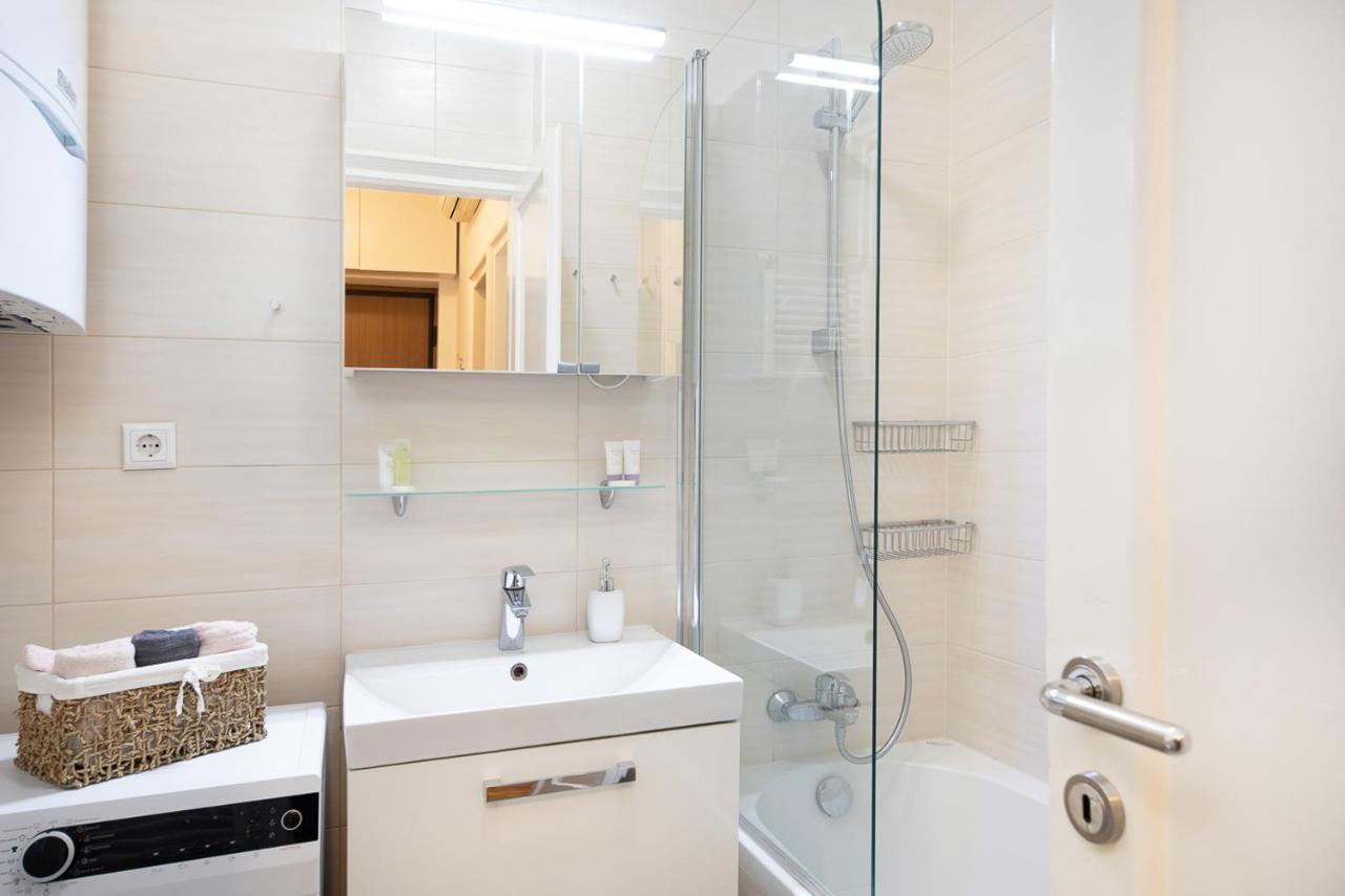Modern Spacious 3Bdr Apartment In Heart Of Zagreb Buitenkant foto
